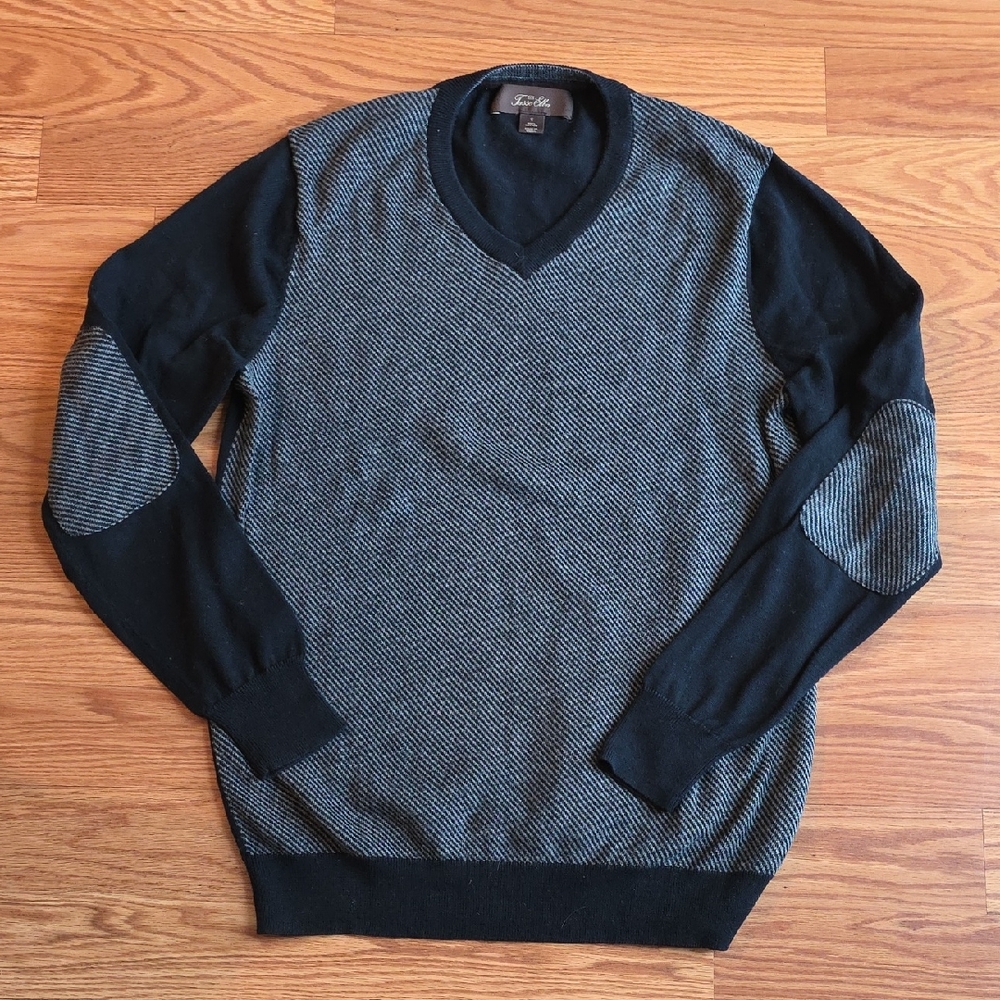 Tasso Elba V-Neck Sweater in Black and Gray